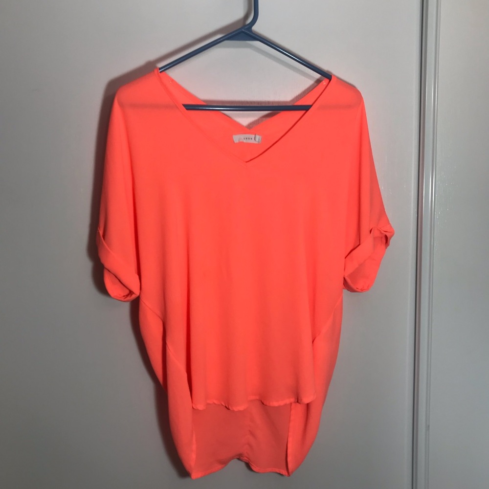 Lovely melon shirt by Lush. Petite.